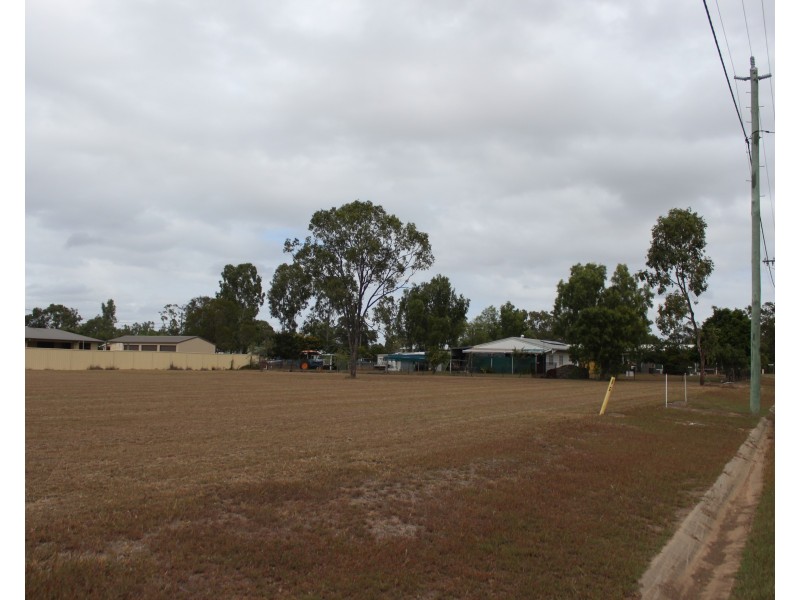 54 Reynolds Street, Nebo QLD 4742