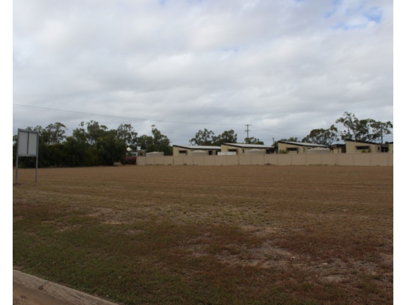 54 Reynolds Street, Nebo QLD 4742