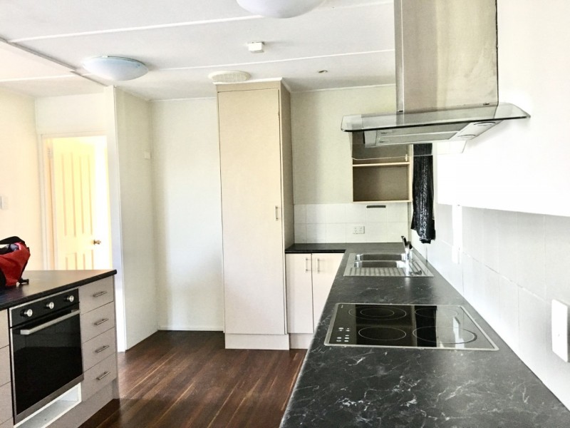 6 Manuel Street, North Mackay QLD 4740