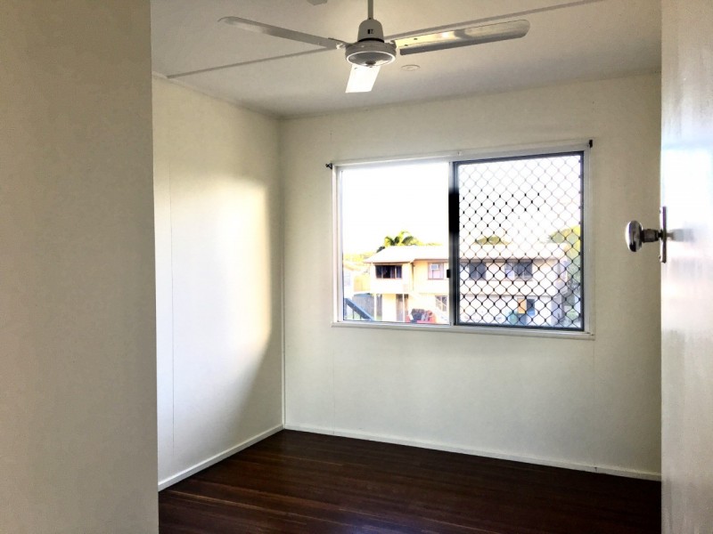 6 Manuel Street, North Mackay QLD 4740