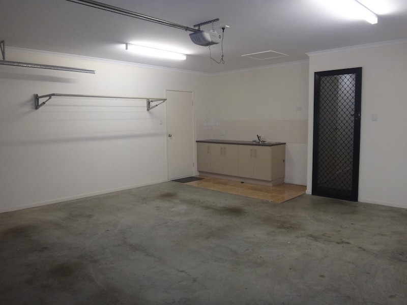 7 Companion Way, Shoal Point QLD 4750