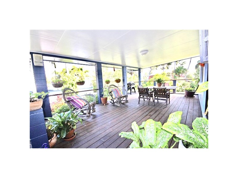 3 Inlet Court, Campwin Beach QLD 4737