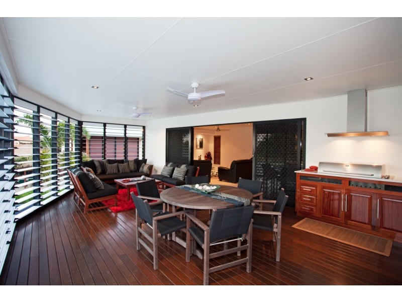 Shoal Point QLD 4750