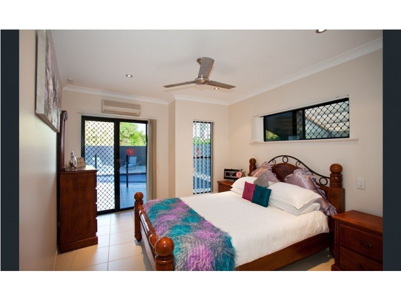 Shoal Point QLD 4750