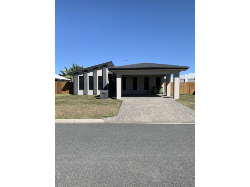 10 Bowden Crescent, Marian QLD 4753