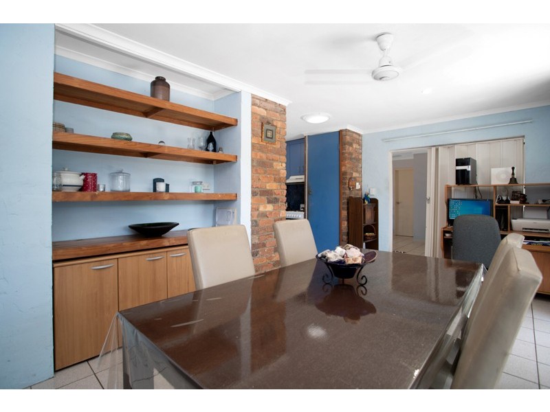 6 Cahill Crescent, Rural View QLD 4740