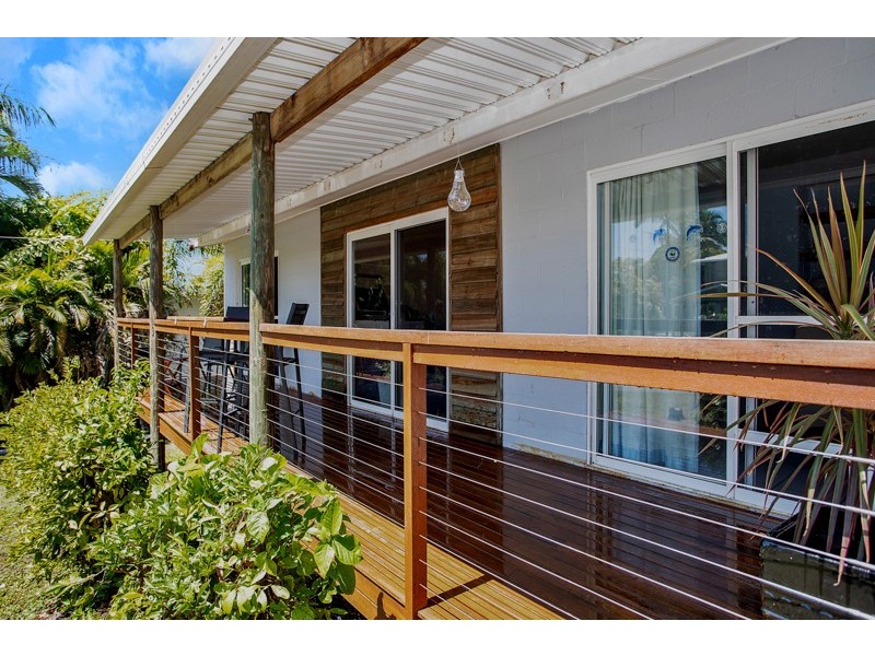 6 Cahill Crescent, Rural View QLD 4740