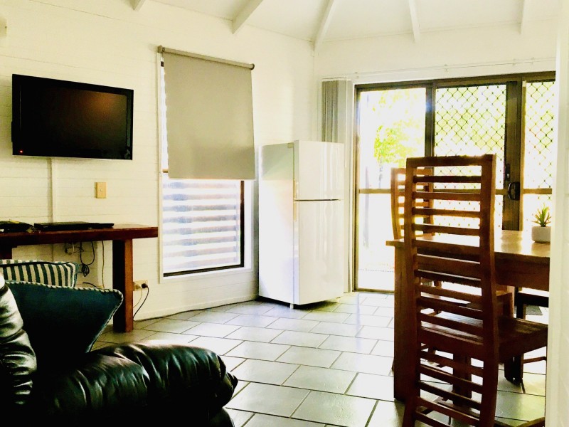 1 Griffin Avenue, Bucasia QLD 4750