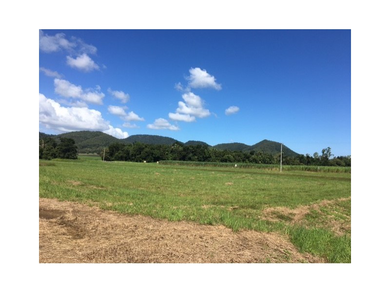 2/Lot Nina Street,, Cannon Valley QLD 4800