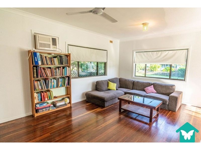 25 Bundesen Avenue, Midge Point QLD 4799