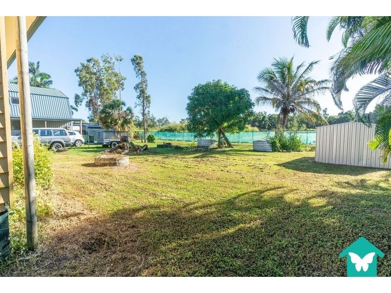 25 Bundesen Avenue, Midge Point QLD 4799