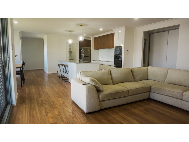 14 Oakview Street, Richmond QLD 4740