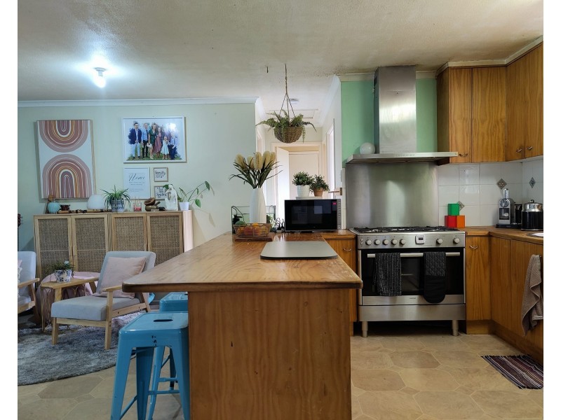 282 Smith Road, Booie QLD 4610