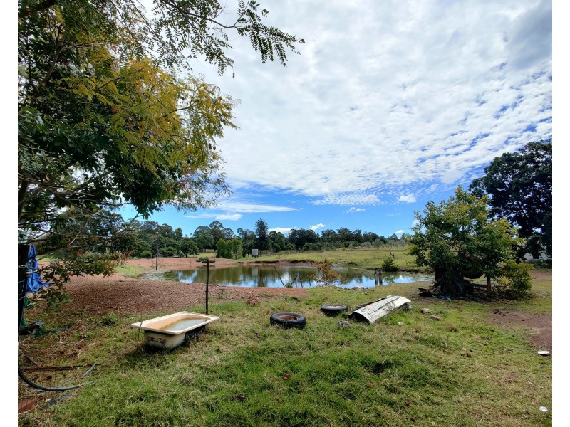 282 Smith Road, Booie QLD 4610