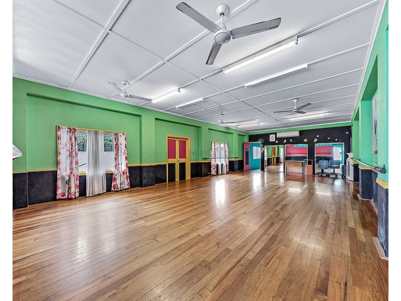 6 Waite Street, Proserpine QLD 4800