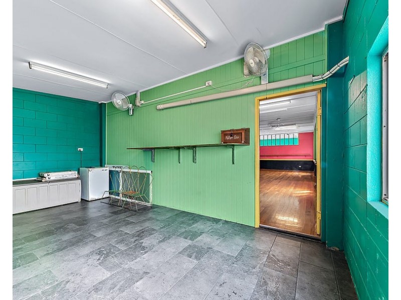 6 Waite Street, Proserpine QLD 4800