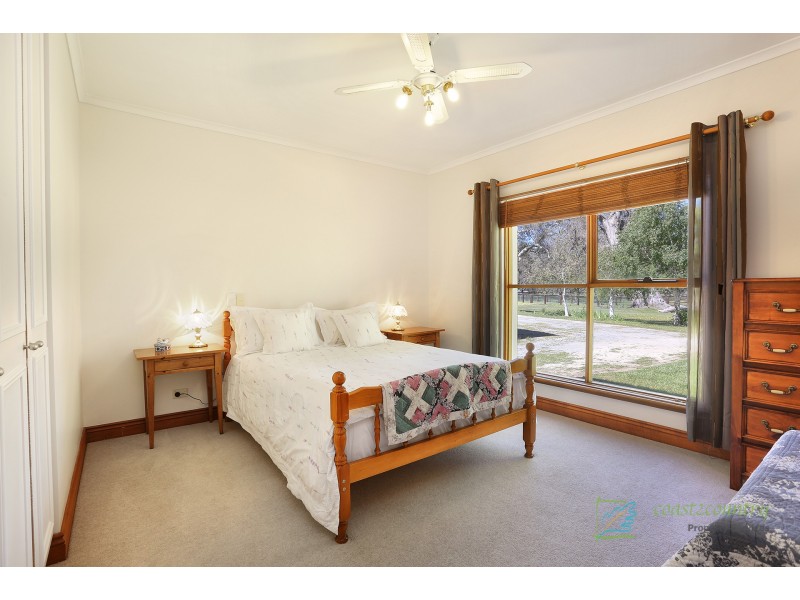 69 Moore Road, Woodside SA 5244