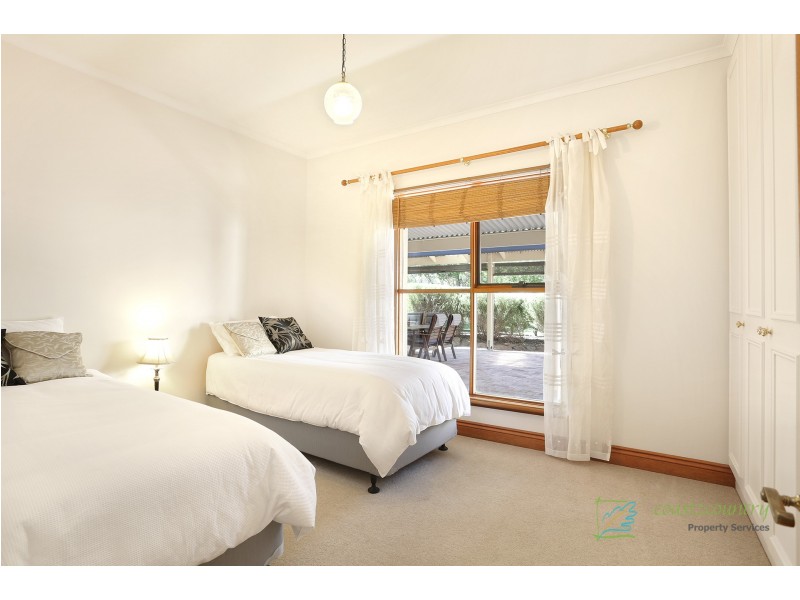 69 Moore Road, Woodside SA 5244