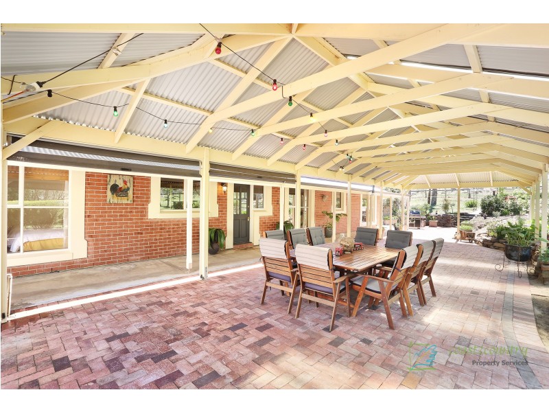 69 Moore Road, Woodside SA 5244