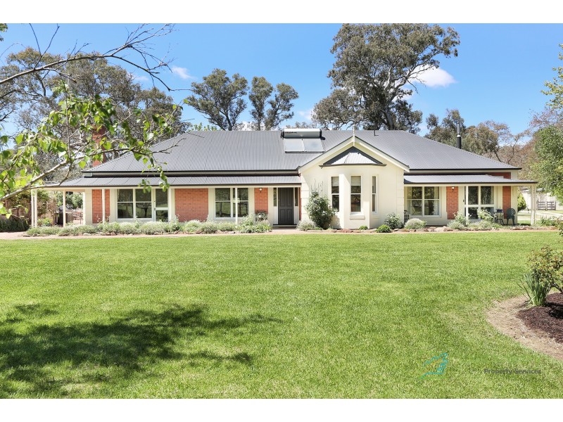 69 Moore Road, Woodside SA 5244