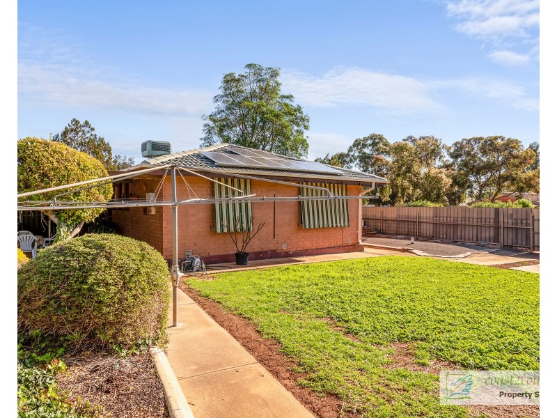 2 Cochran Street, Elizabeth Downs SA 5113