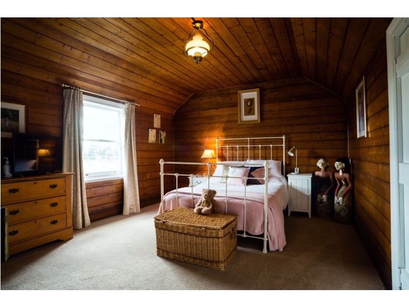 12 Barton Road, Epping Forest TAS 7211