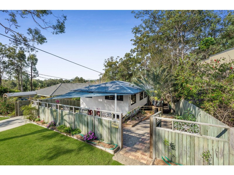 6 Cheval Street, Tarragindi QLD 4121