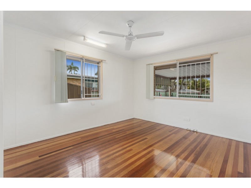 18 Bineen Street, Carina QLD 4152