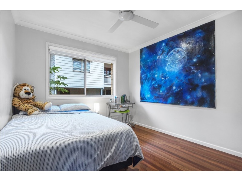 74 Capella Street, Coorparoo QLD 4151