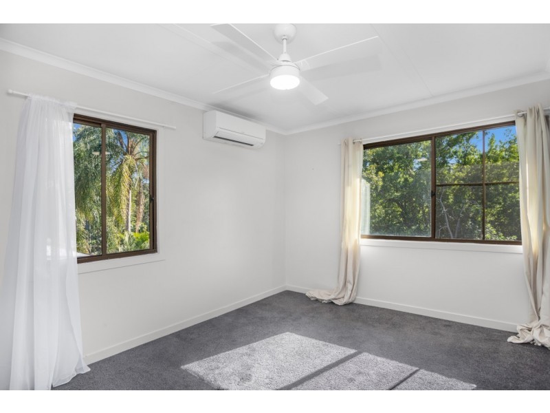 12 Garfield Terrace, Everton Hills QLD 4053