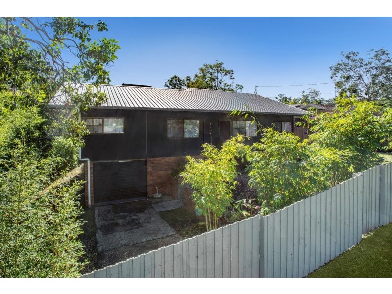 12 Garfield Terrace, Everton Hills QLD 4053