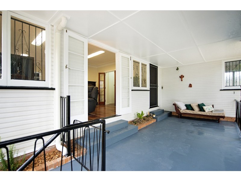 140 Marshall Road, Holland Park West QLD 4121