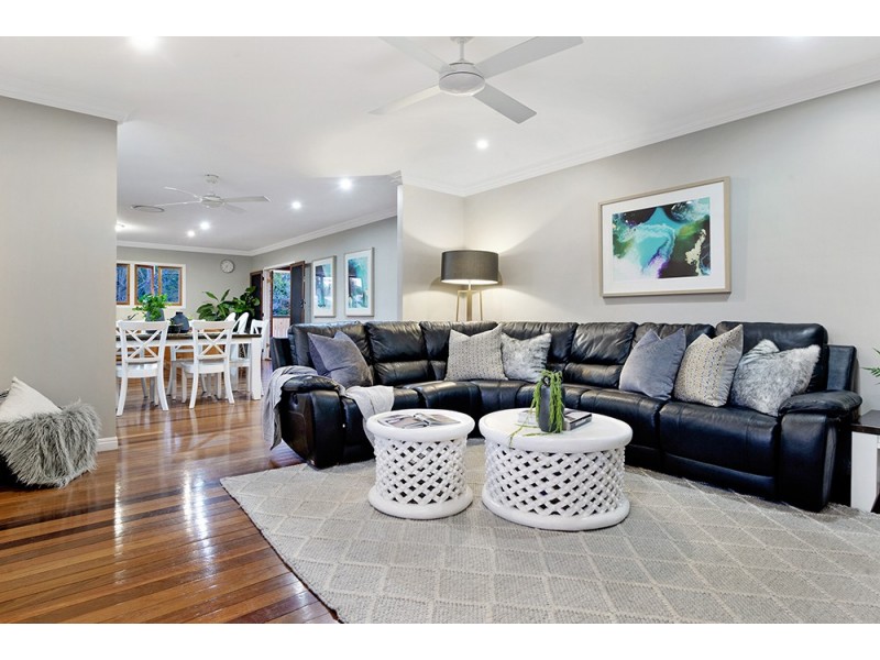 53 Amethyst Street, Holland Park QLD 4121