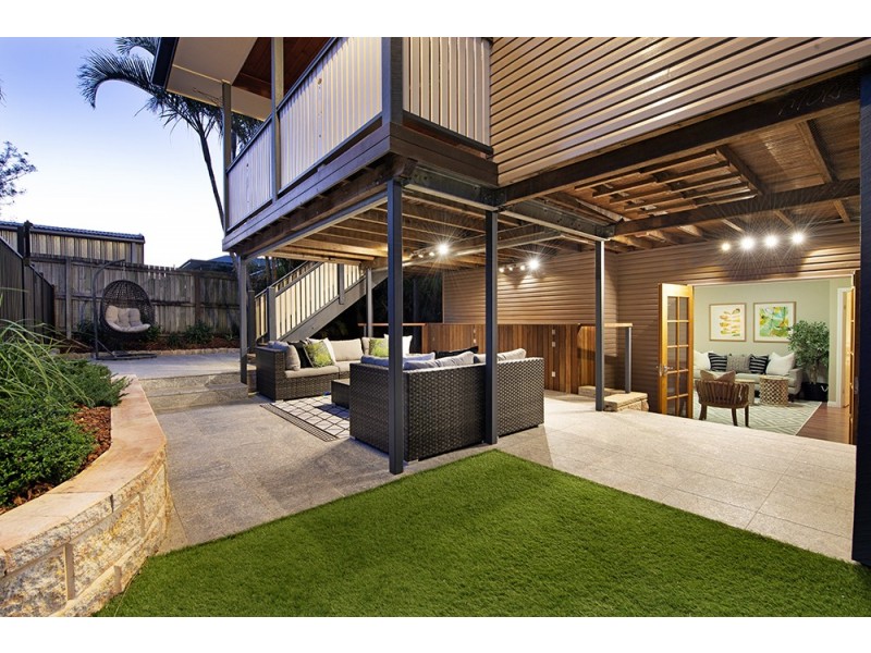 53 Amethyst Street, Holland Park QLD 4121