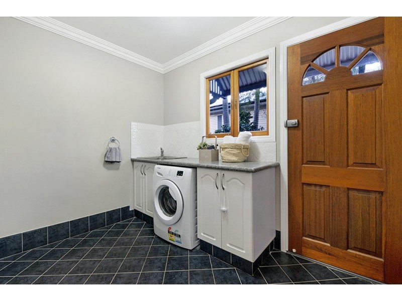 53 Amethyst Street, Holland Park QLD 4121