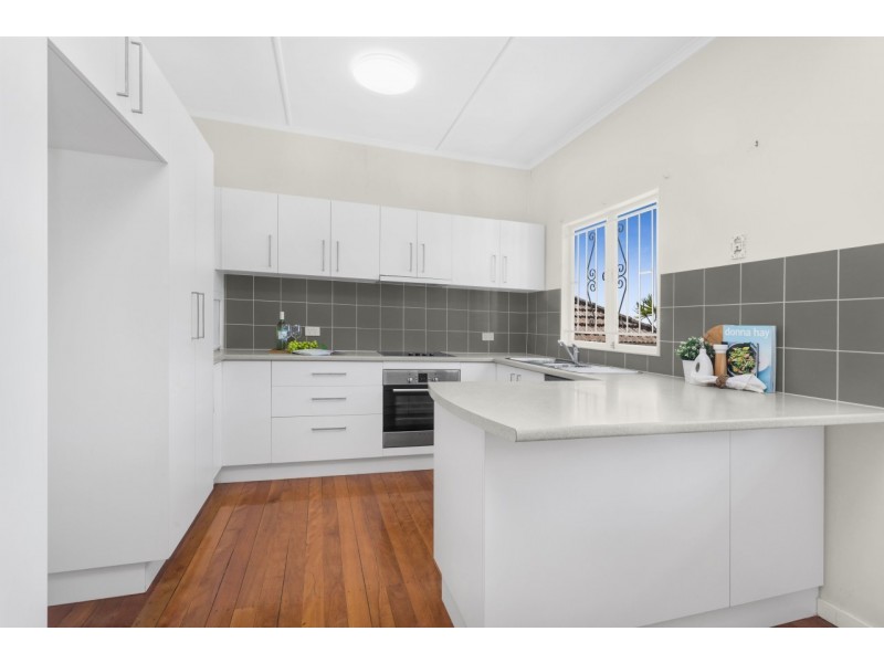 42 Vista Avenue, Tarragindi QLD 4121