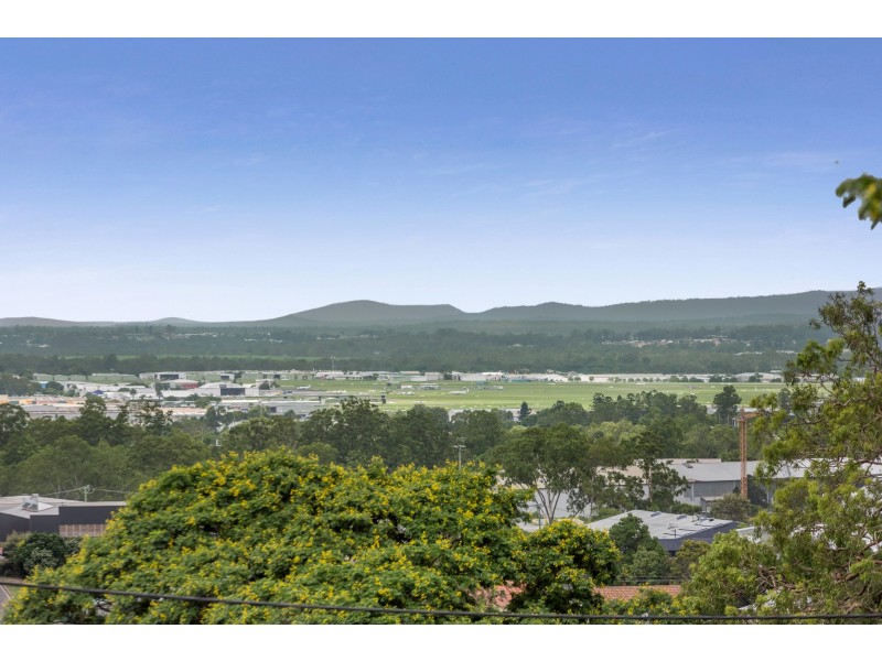 12 Vasey Street, Moorooka QLD 4105