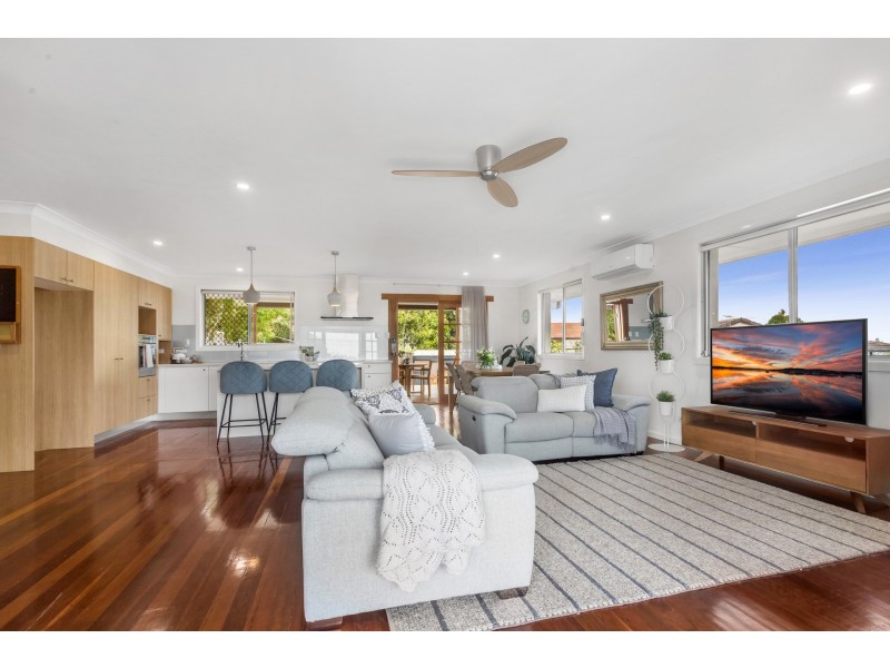 12 Vasey Street, Moorooka QLD 4105