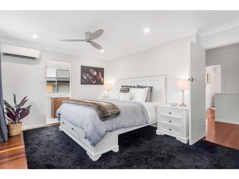 12 Vasey Street, Moorooka QLD 4105