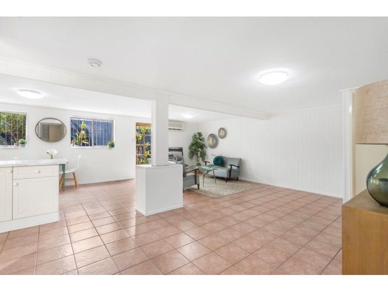 12 Vasey Street, Moorooka QLD 4105