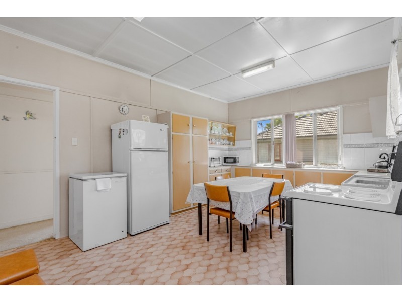 9 Upwood Street, Coopers Plains QLD 4108