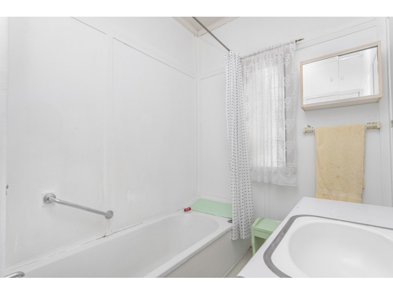 9 Upwood Street, Coopers Plains QLD 4108