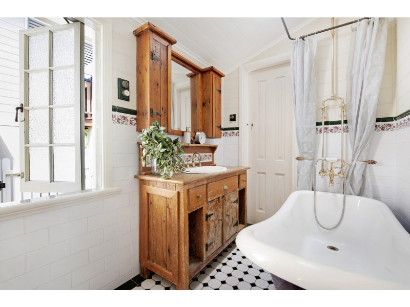 38 Norman Street, East Brisbane QLD 4169