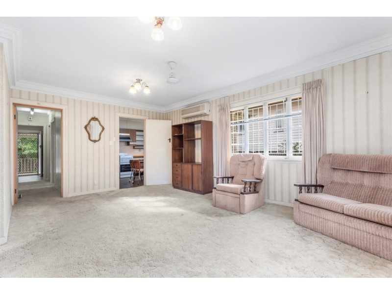 118 Laura Street, Tarragindi QLD 4121