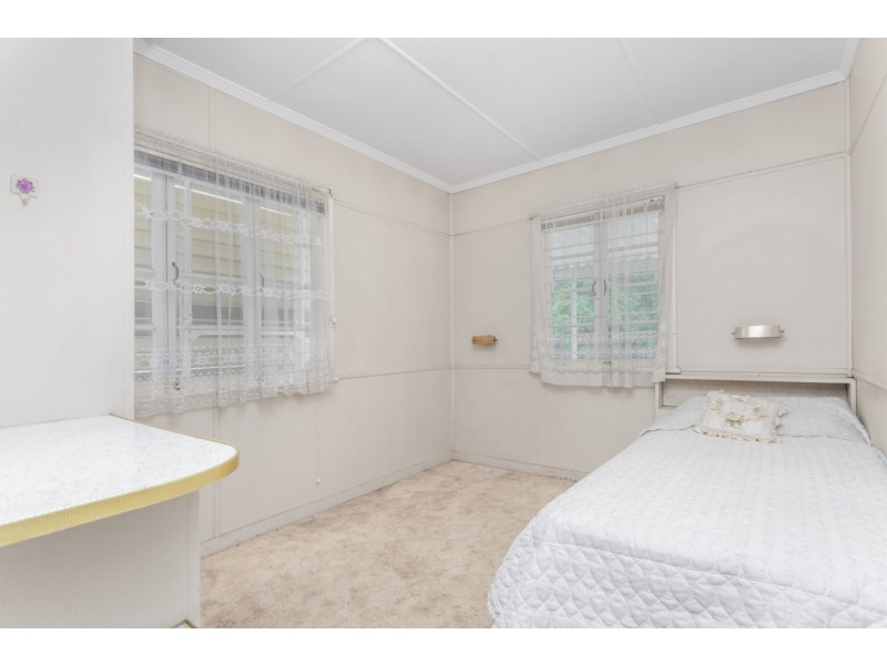 118 Laura Street, Tarragindi QLD 4121