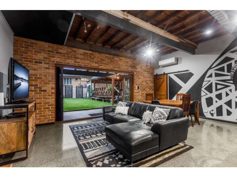 9 Kogarah Street, Tarragindi QLD 4121