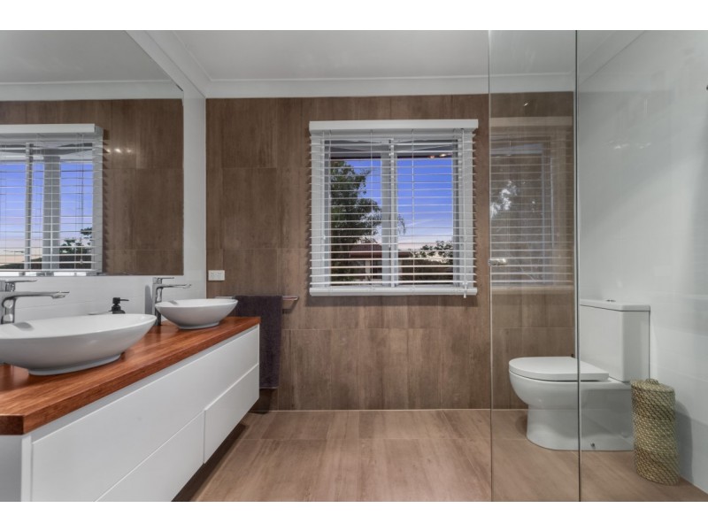 9 Kogarah Street, Tarragindi QLD 4121