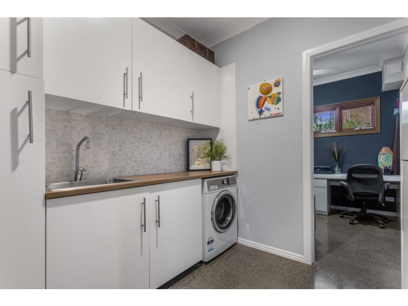 9 Kogarah Street, Tarragindi QLD 4121