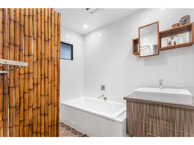 9 Kogarah Street, Tarragindi QLD 4121