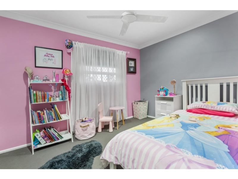 9 Kogarah Street, Tarragindi QLD 4121